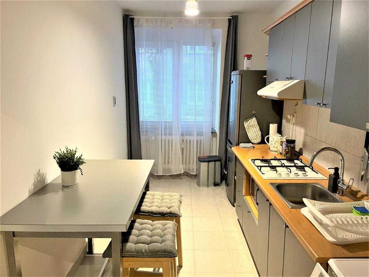 Apartment Helen - Old Town, Ac براتسيلافا المظهر الخارجي الصورة