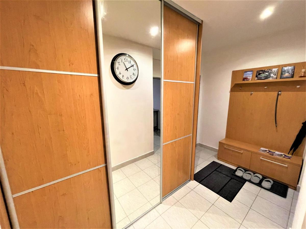 Apartment Helen - Old Town, Ac براتسيلافا المظهر الخارجي الصورة
